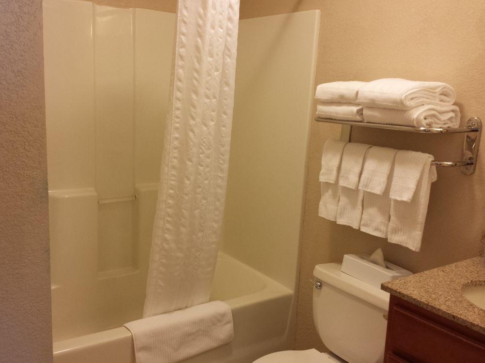Candlewood Suites Kansas City By Ihg Exterior photo