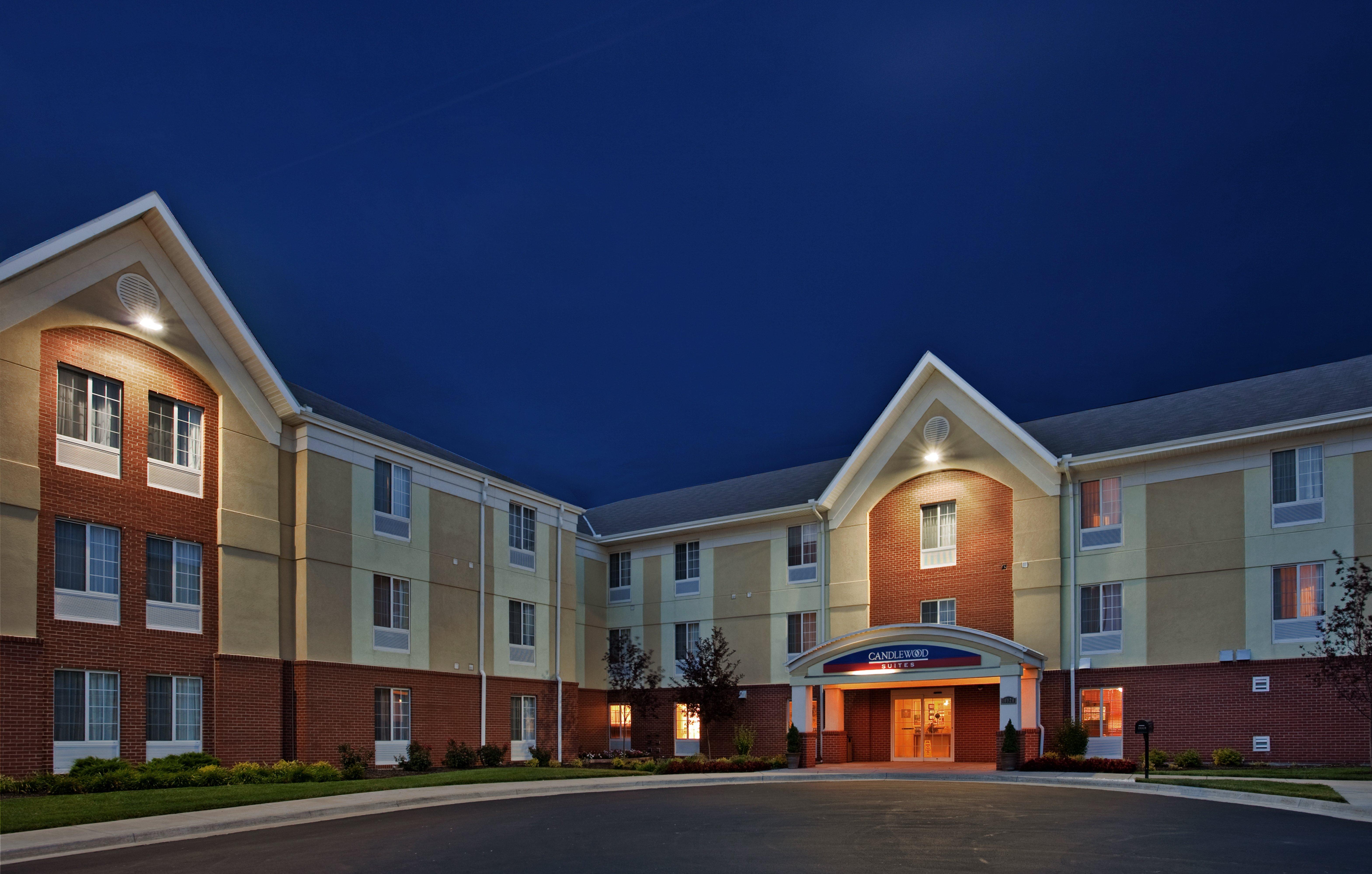 Candlewood Suites Kansas City By Ihg Exterior photo