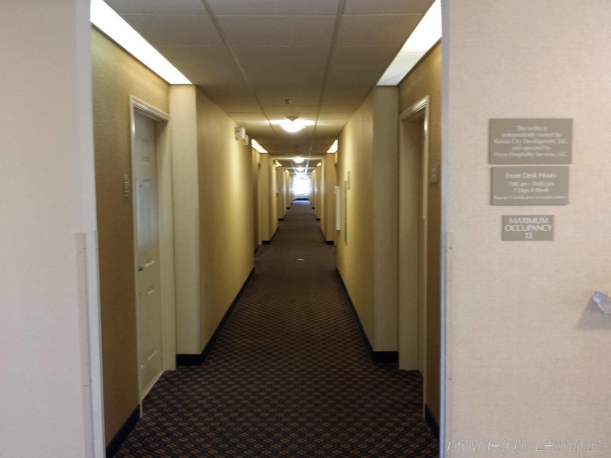 Candlewood Suites Kansas City By Ihg Exterior photo